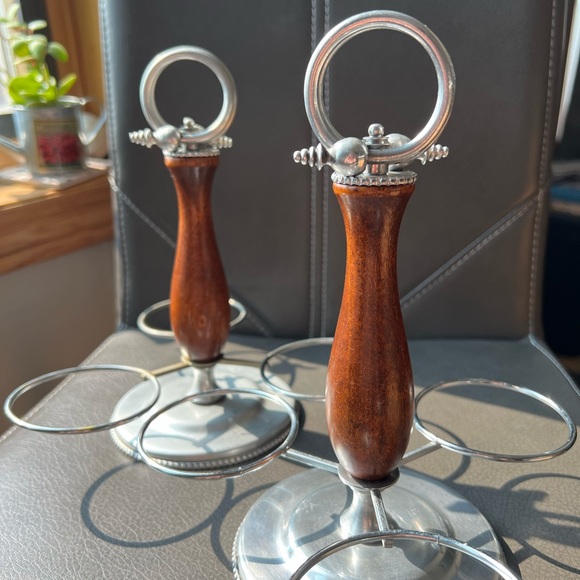 Vintage Condiment Holder - Picture 2 of 13